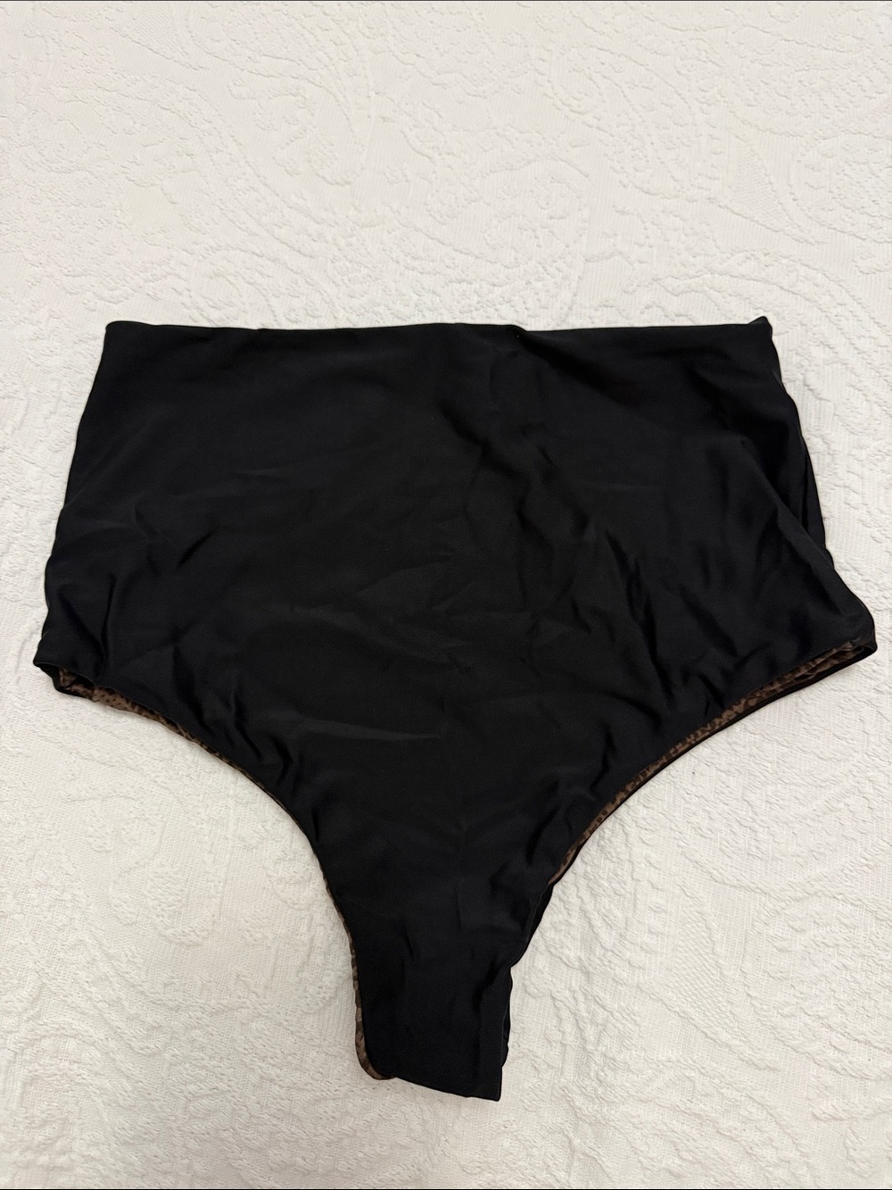 Acacia swimwear High-Waist Black Bottoms size Medium